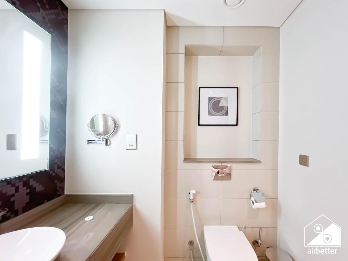 Luxury 1-bedroom With Views ,business Bay Dubai