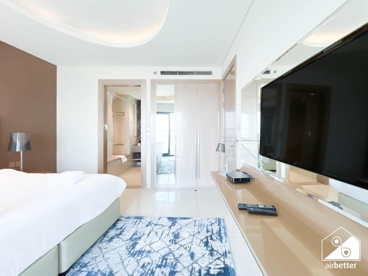 Luxury 1-bedroom With Views ,business Bay Apartment Dubai