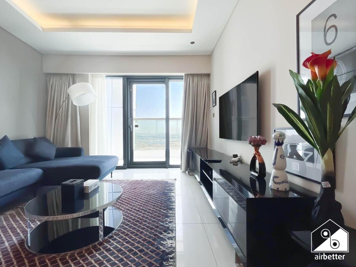 Luxury 1-bedroom With Views ,business Bay Apartment Dubai