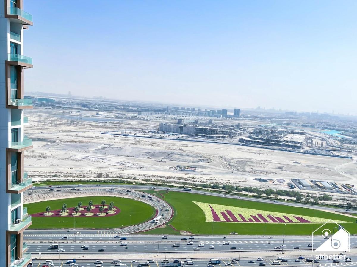 Luxury 1-bedroom With Views ,business Bay Apartment Dubai